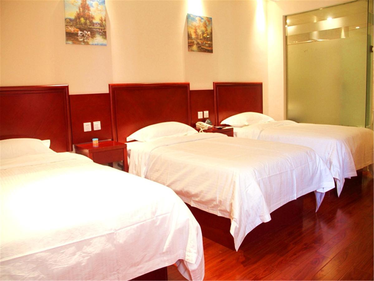 Greentree Inn Henan Qinyang Middle Huaifu Road Express Hotel Εξωτερικό φωτογραφία